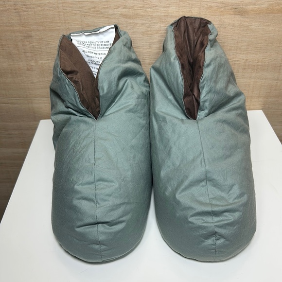 Restoration Hardware Shoes Restoration Hardware Foot Duvet Down